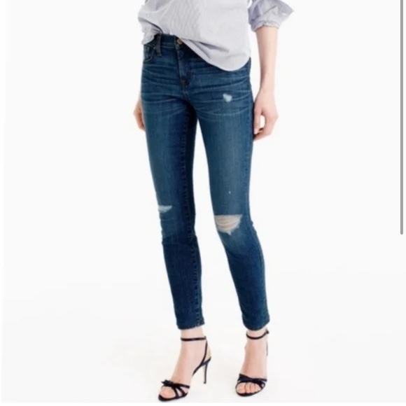 J.CREW Size 28 Toothpick Distressed Ripped Knee Skinny Jeans Pamona Wash F5637 - Picture 1 of 10